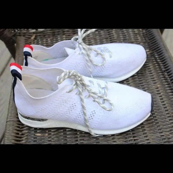 J/slide white sneakers - Picture 15 of 16